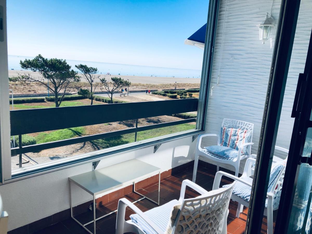 Apartment Sur La Plage, Vue Sur Mer, Spacieux T3 Au Calme *